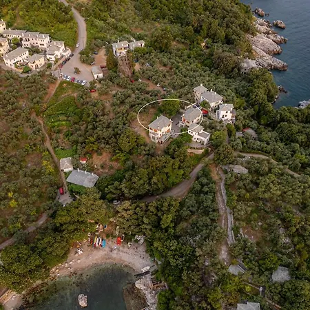 Cherry House In With A Sea View - Delicious *