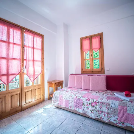 Cherry House In With A Sea View - Delicious *